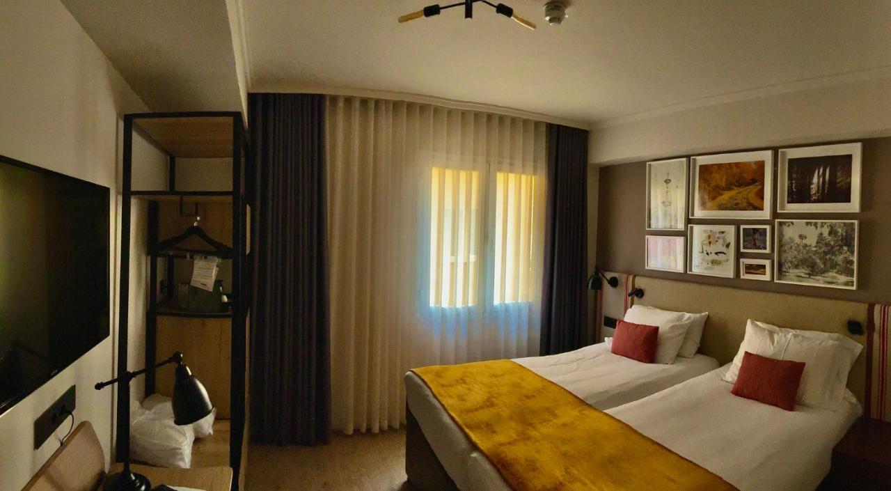 Hotel Indigo Madrid - Princesa By Ihg Eksteriør bilde